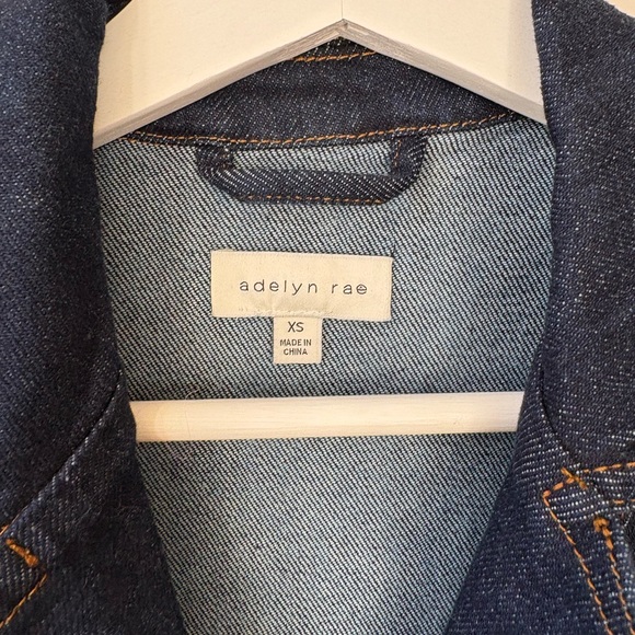 Adelyn Rae Navy Sleeveless Midi Dress - Picture 11 of 16